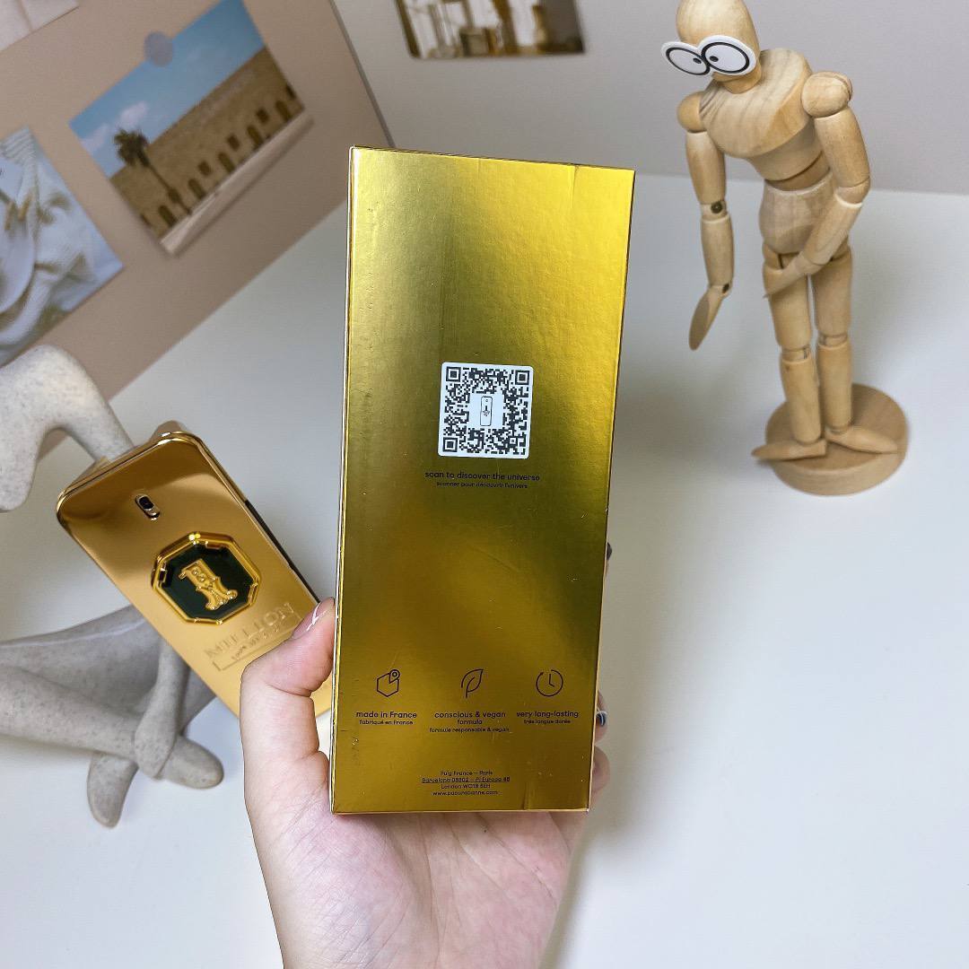 Rabanne
1 Million Golden Oud Parfum Intense Natural Spray, 3.4 oz.