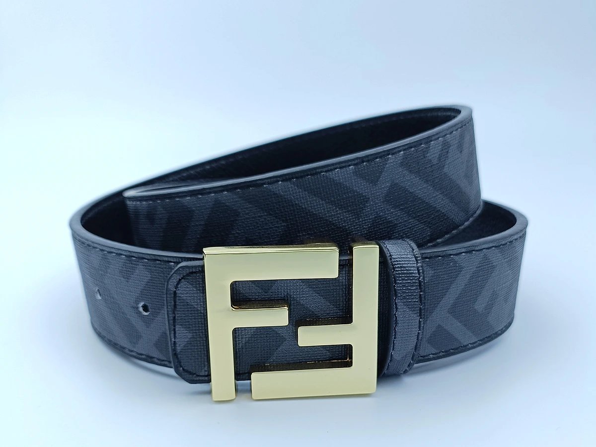 Fendi FF Squared