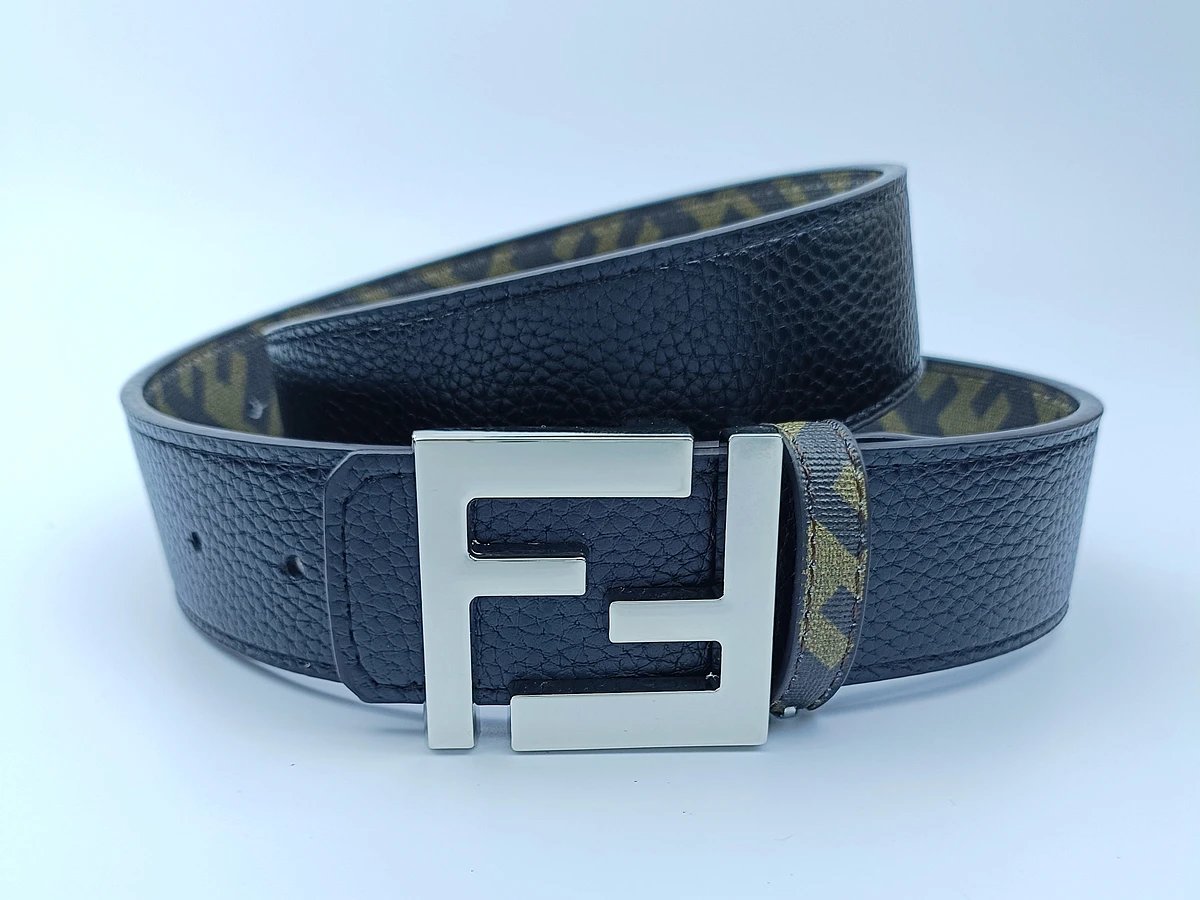 Fendi FF Squared