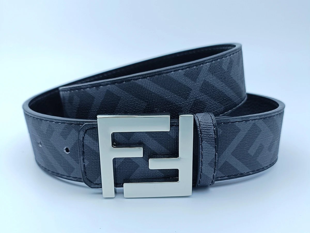 Fendi FF Squared