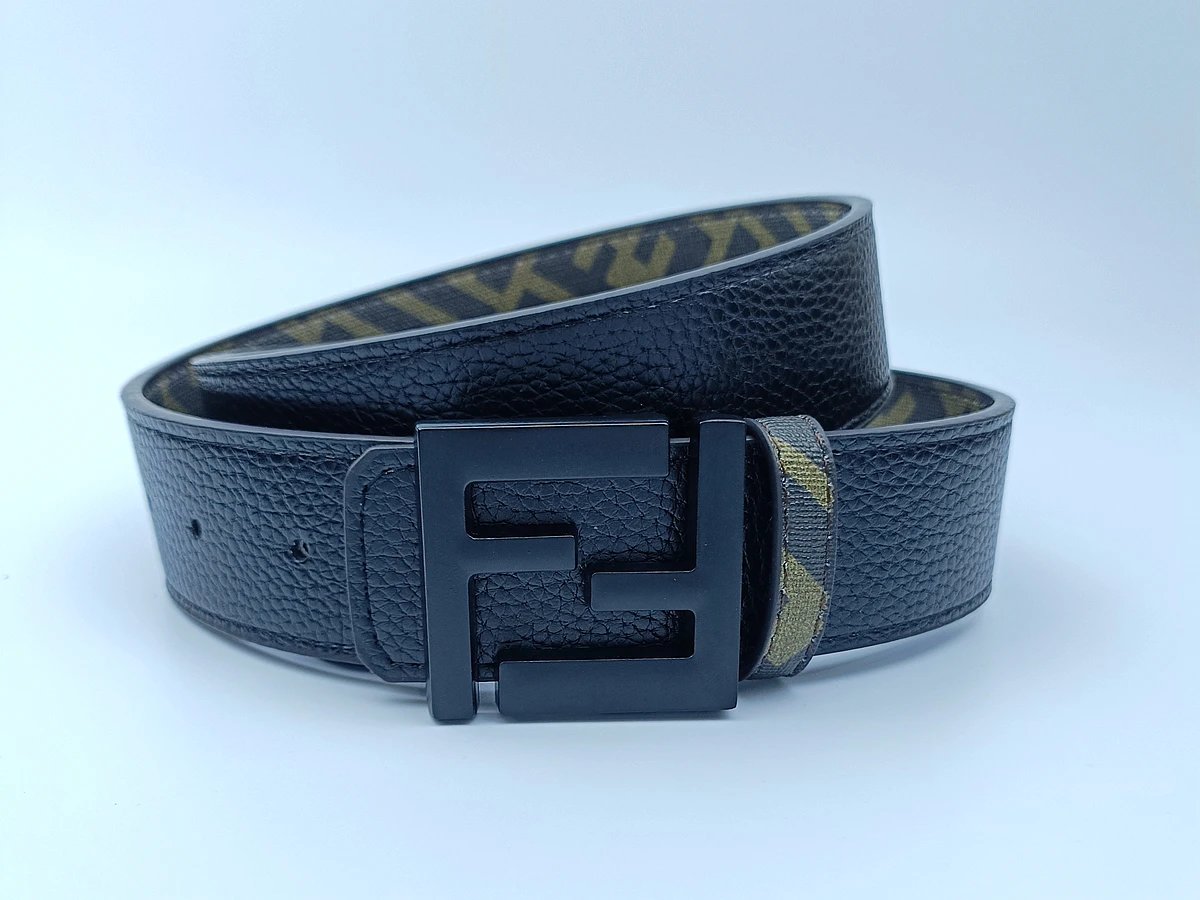 Fendi FF Squared